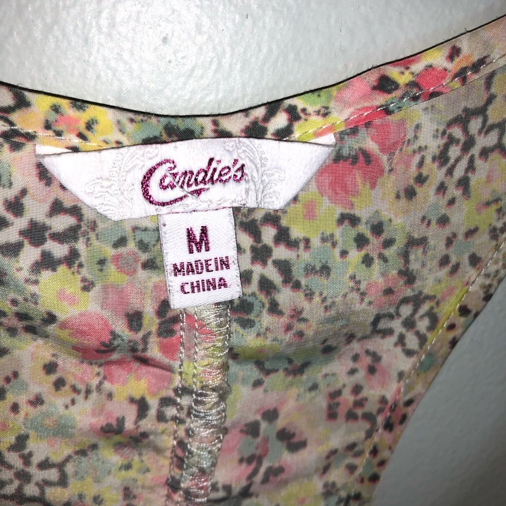 Candie’s Floral Razor Back Tank Size Medium - Picture 4 of 7